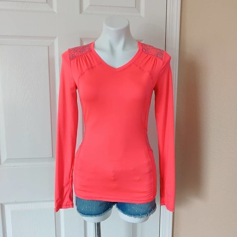 Athleta v-neck bright coral athletic long sleeve top sz XS